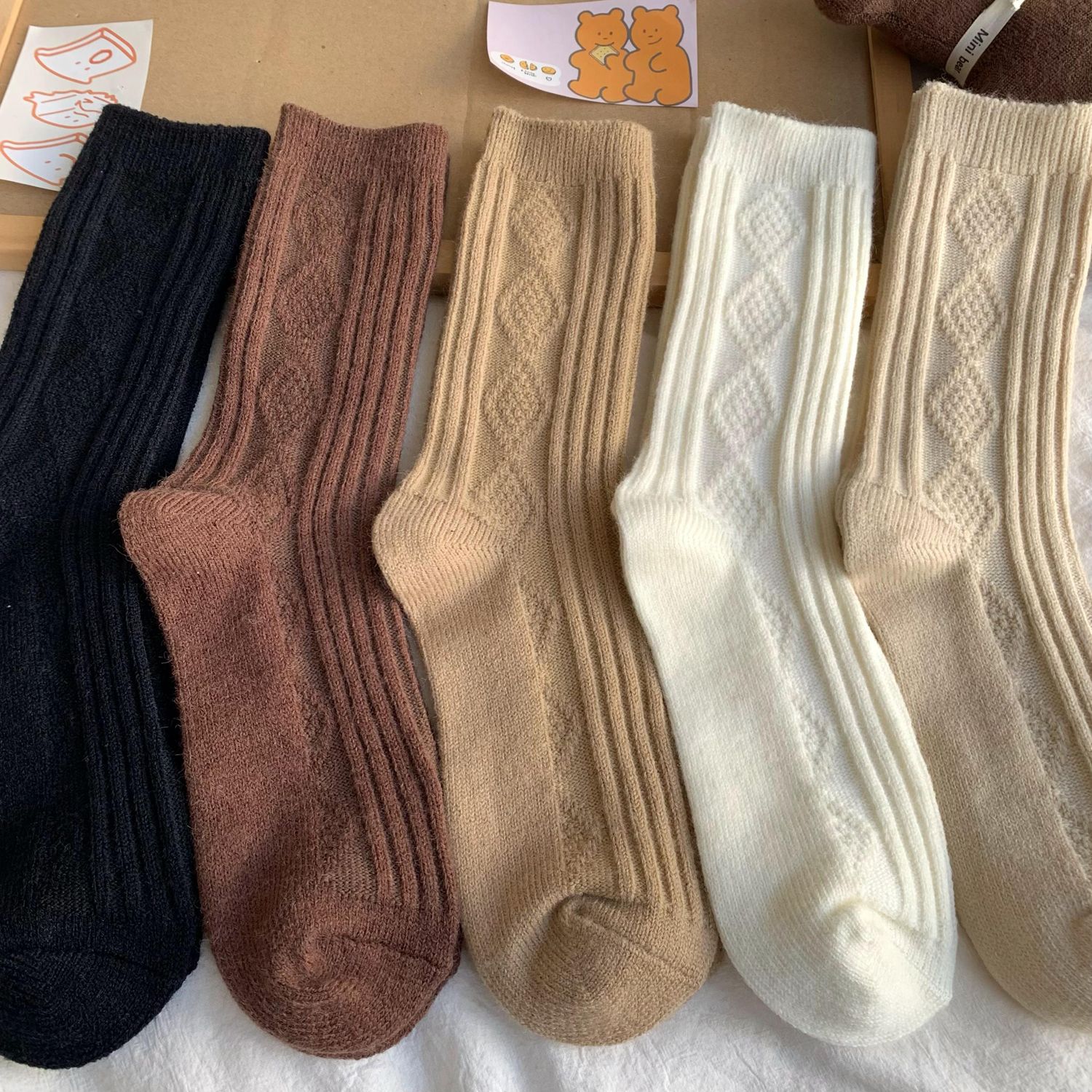 Brown cashmere pile socks for women in autumn and winter plus velvet and thickening to keep warm Japanese retro brown mid-calf socks