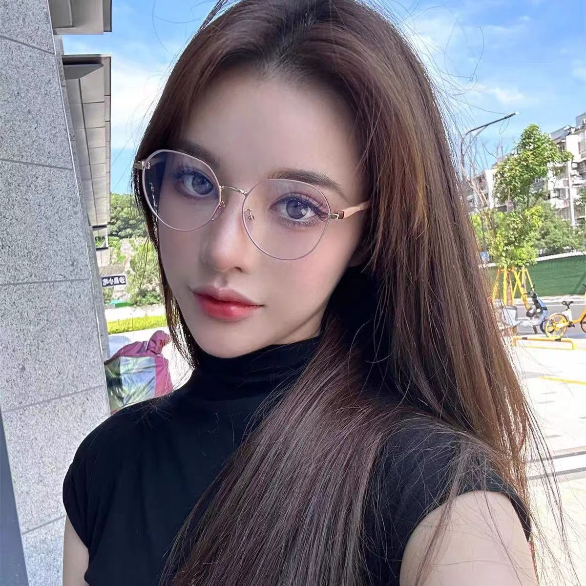 Milk tea color gold wire myopia glasses for women, Korean version, trendy, plain face, retro, small face, white eyes, frame can be equipped with degree