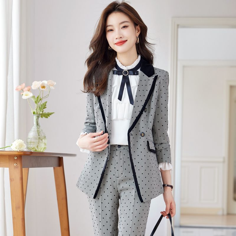 灰色西裝外套女秋冬2023新款小個子高級感氣質職業裝休閒西服套裝