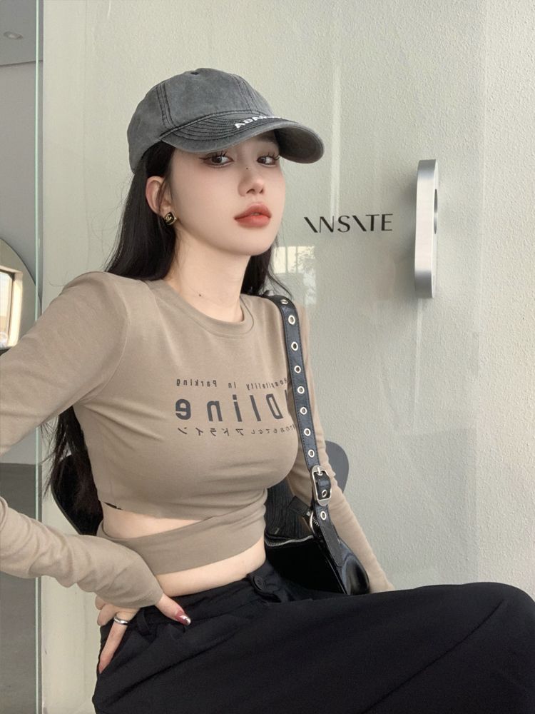 純欲字母印花長袖t恤衫女秋季新款修身露臍辣妹網紅打底衫上衣ins