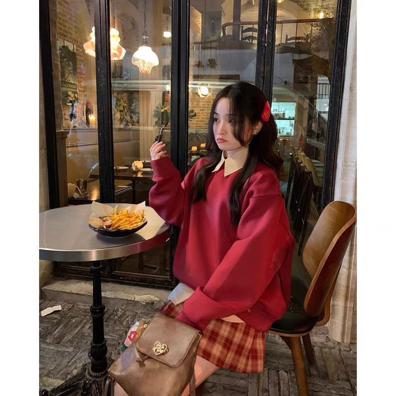 可可里小姐~紅色上衣復古寬鬆衛衣+Polo領學院風襯衣+紅格百褶裙