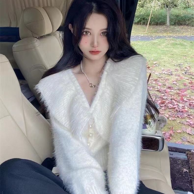 XJ家水貂絨毛衣女V領短款設計感小眾針織開衫外套秋冬季氣質上衣