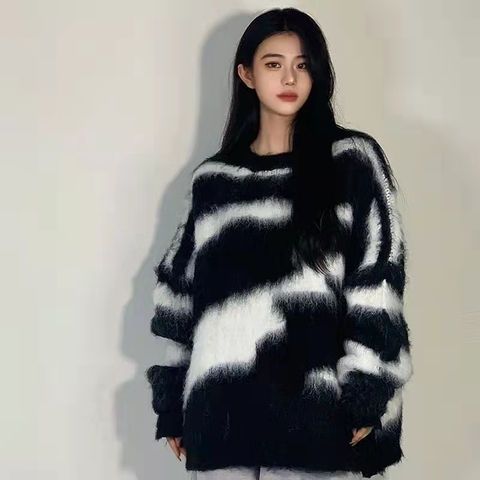 2023年新款上衣春秋季黑白毛衣女秋冬復古慵懶風設計感小眾針織衫