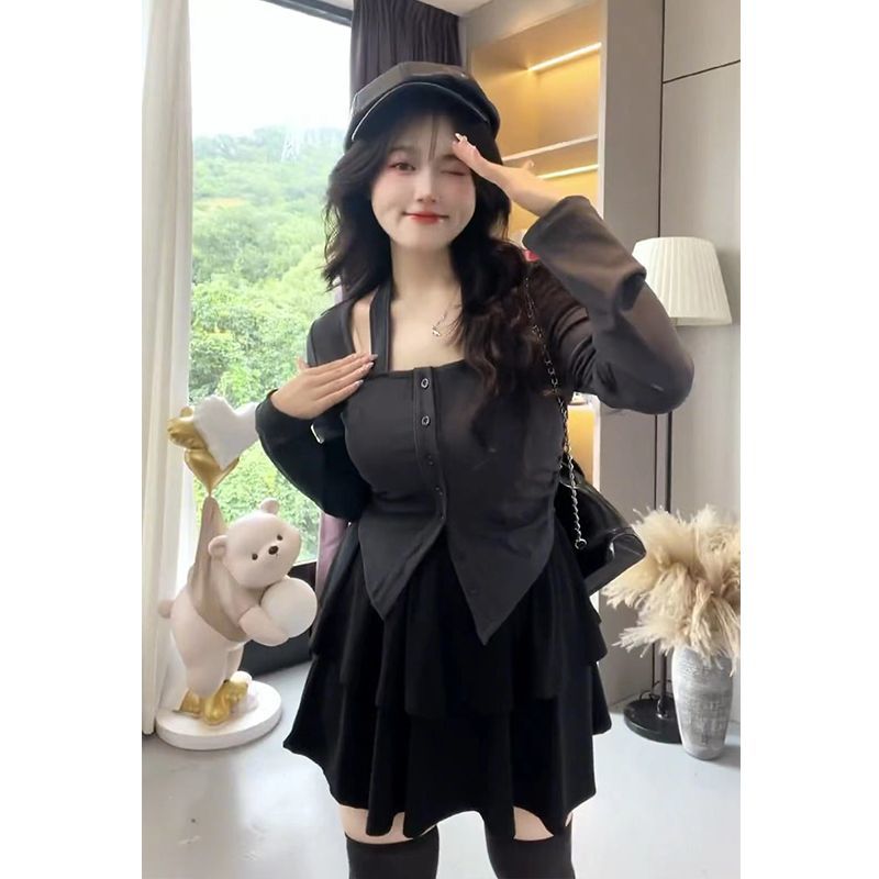 胖mm大碼顯瘦半身裙兩件套女秋冬季小眾微胖辣妹掛脖收腰上衣套裝