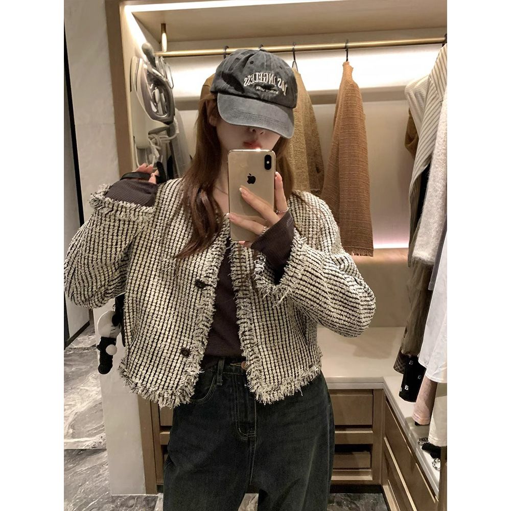 Xiaoxiangfeng Contrast Color Black and White Checkered Short Jacket Women's Tassel Raw Edge Versatile Casual High-Quality Top for Autumn and Winter