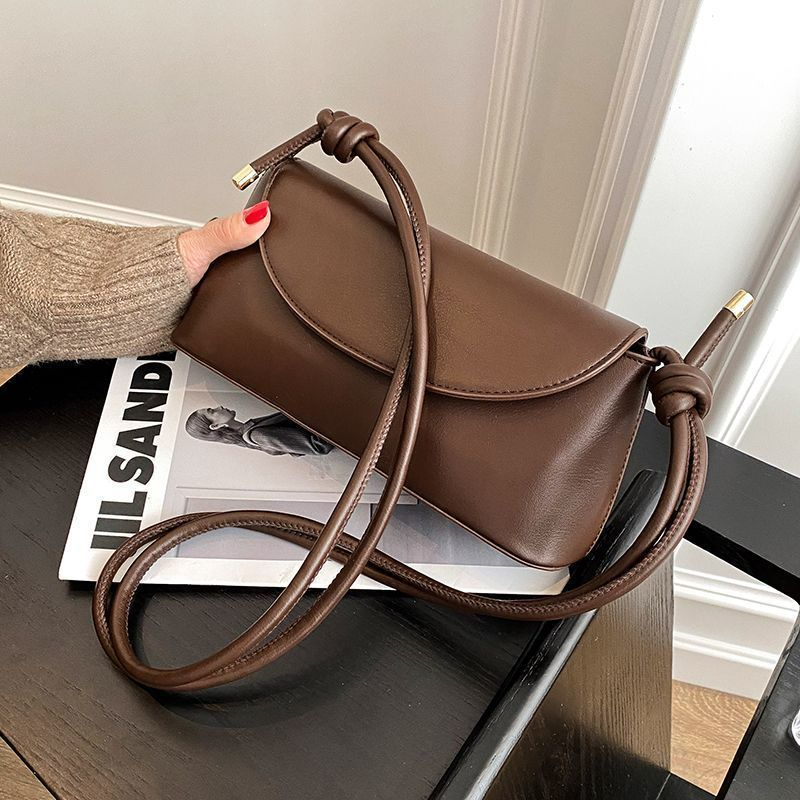 Simple textured small bag women's bag  autumn and winter new style trendy and versatile crossbody bag Internet celebrity single shoulder small square bag