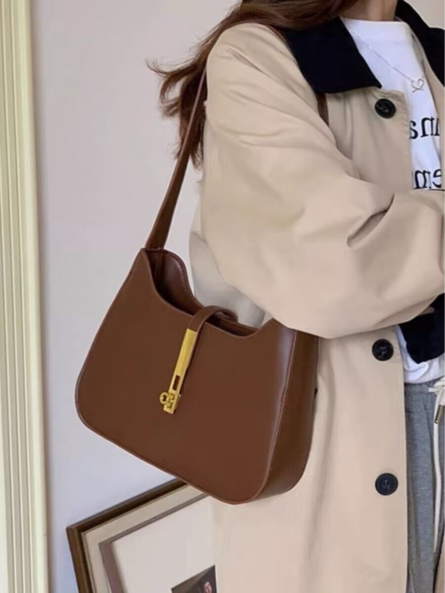 高級感包包女2023新款潮百搭秋季復古法式腋下包小眾設計輕奢女包