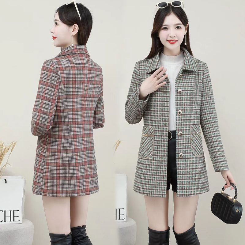 Plaid coat women's mid-length 2023 new spring and autumn Korean style popular loose ladies middle-aged mother's small suit