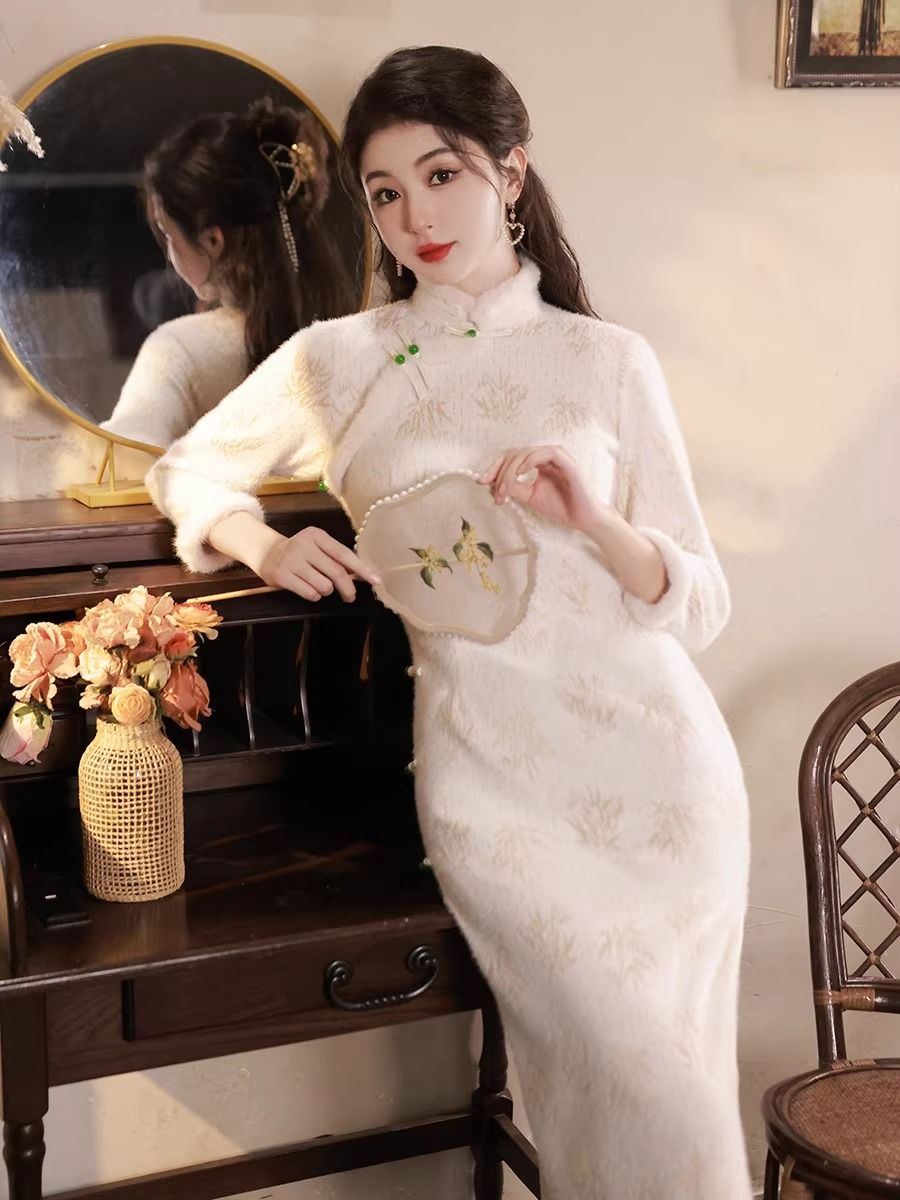 改良旗袍秋冬2023新款年輕款少女高級感針織加厚高端氣質日常可穿