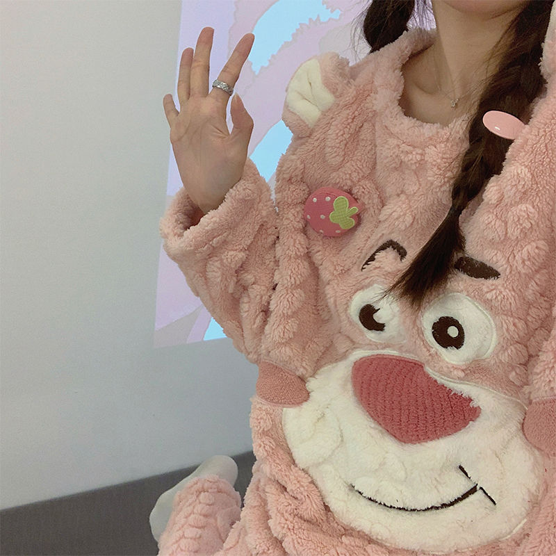 秋冬季珊瑚絨睡衣女加厚保暖法蘭絨可愛草莓熊網紅冬款家居服套裝