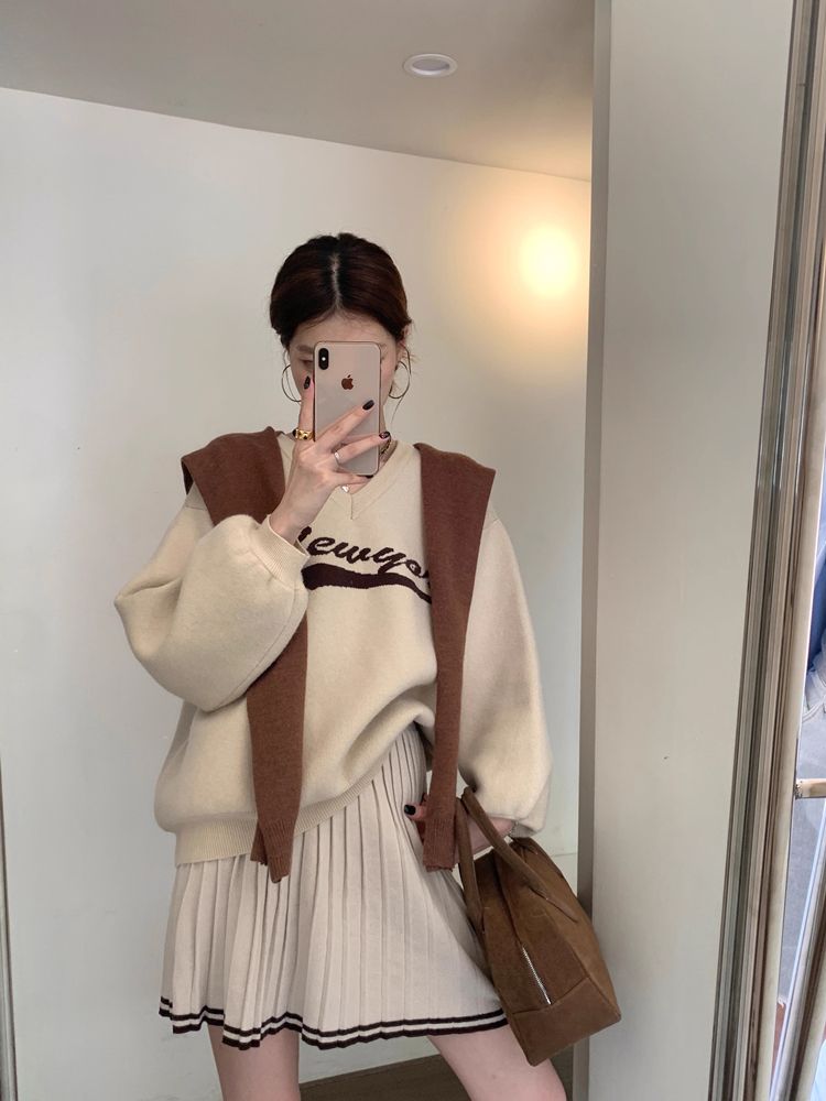 美式復古慵懶風奶茶色毛衣女秋冬新款設計感小眾寬鬆套頭針織上衣