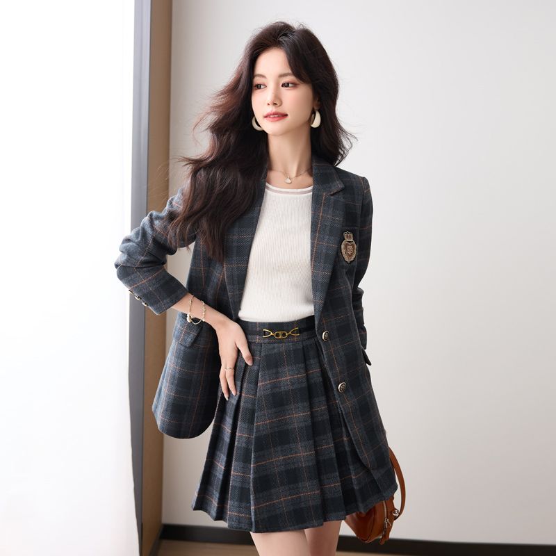 時尚格子西裝套裝女百褶裙套裝2023秋季新款休閒氣質高級感小西服
