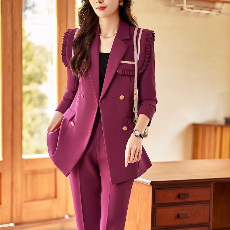 樹莓色西裝外套女2023新款今年流行上衣秋冬季設計感小眾西服套裝