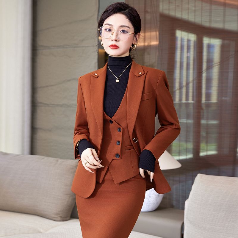 Brown green slim fit suit jacket for women autumn and winter 2023 new small casual fashion small suit popular this year