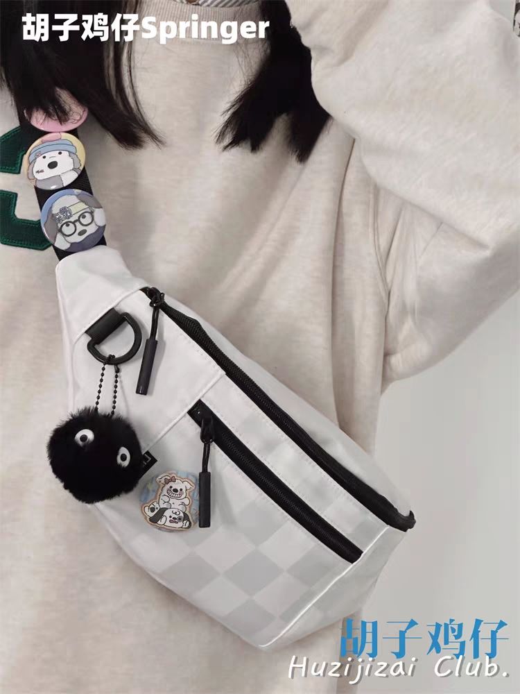2023 new Korean ins street workwear chest bag for women Japanese Hong Kong style retro crossbody bag trendy unisex waist bag for men