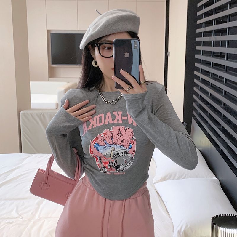 早春新款洋氣磨毛印花短款修身長袖打底衫T恤女港風chic時髦上衣