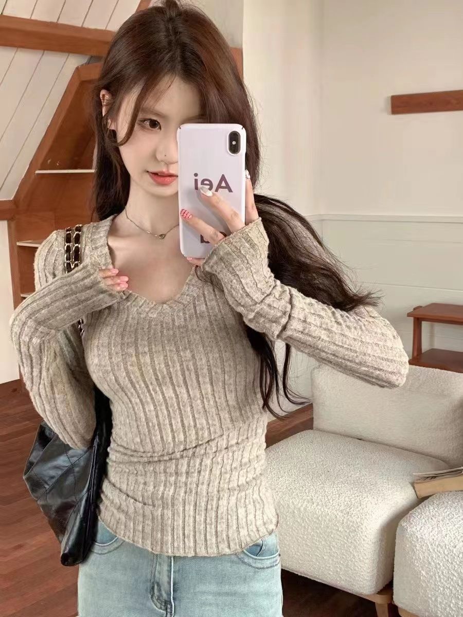 美拉德風純欲V領長袖T恤女春秋季新款修身顯瘦高級感氣質打底上衣