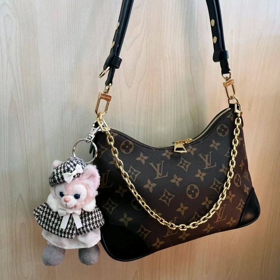 Internet celebrity Lingna Bell detective cute plush doll keychain bag charm doll Longxiang bag