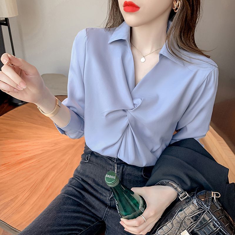 長袖緞面襯衣女春秋新款港風氣質寬鬆設計感小眾褶皺翻領襯衫上衣