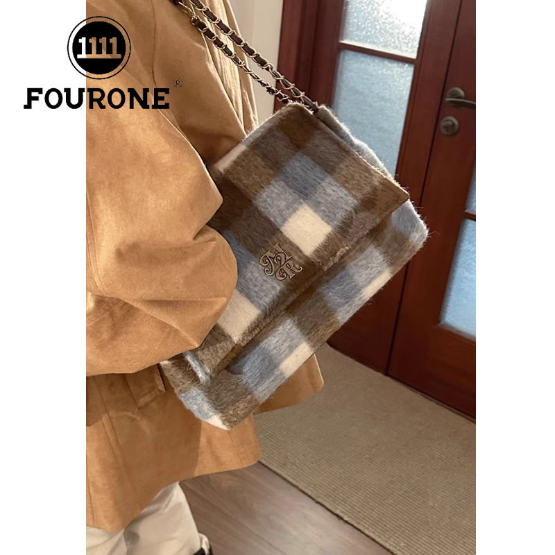 Large-capacity bag women's new fashion woolen plaid shoulder bag high-end commuter tote bag