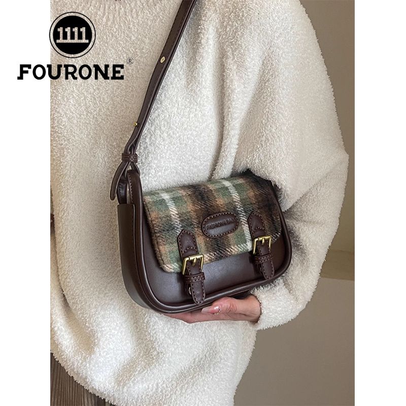 Houndstooth bag women's new fashion design shoulder armpit bag retro versatile crossbody saddle bag