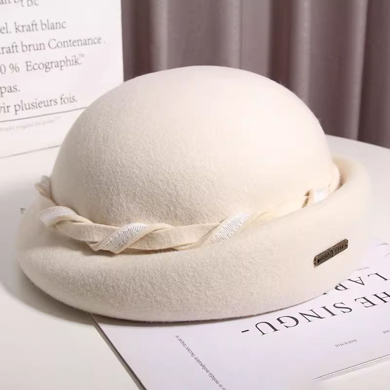 Hat Women's Autumn and Winter Retro Casual Woolen Beret Painter Hat British Fashion Versatile Short Brim Top Hat