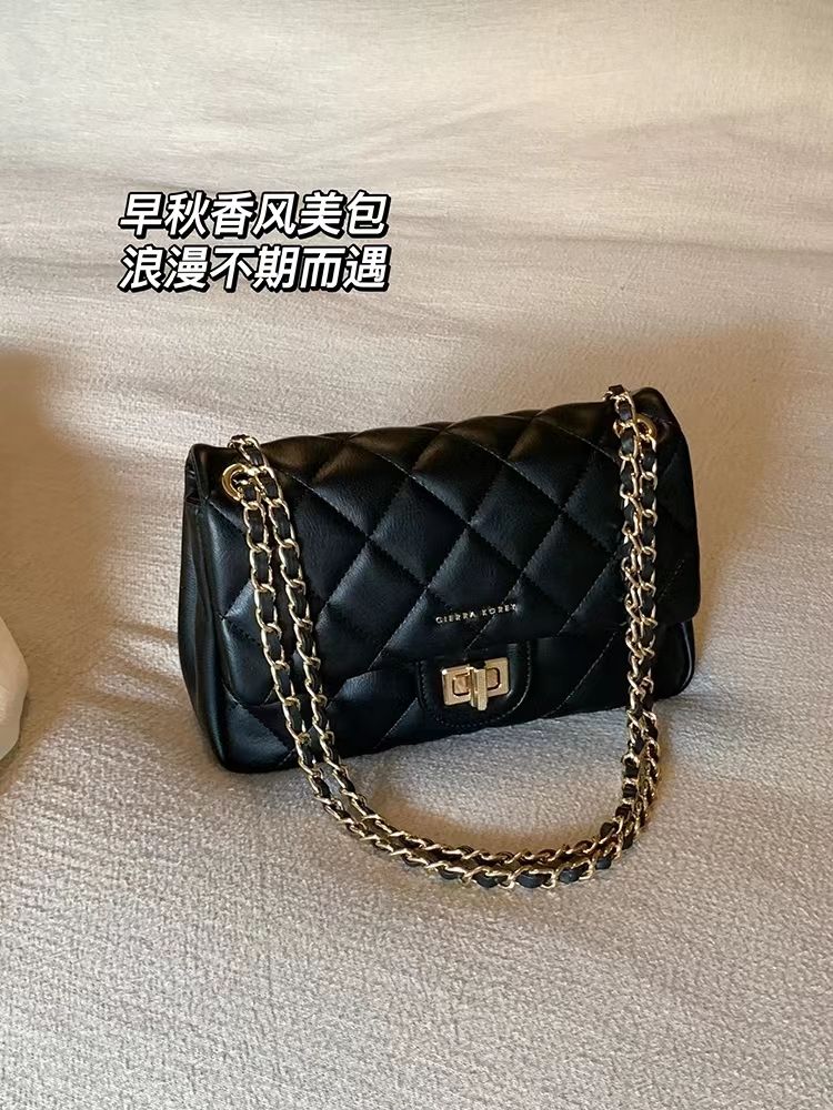 High-end large capacity 2023 new underarm bag women's chain versatile chain ins crossbody bag shoulder portable commuting
