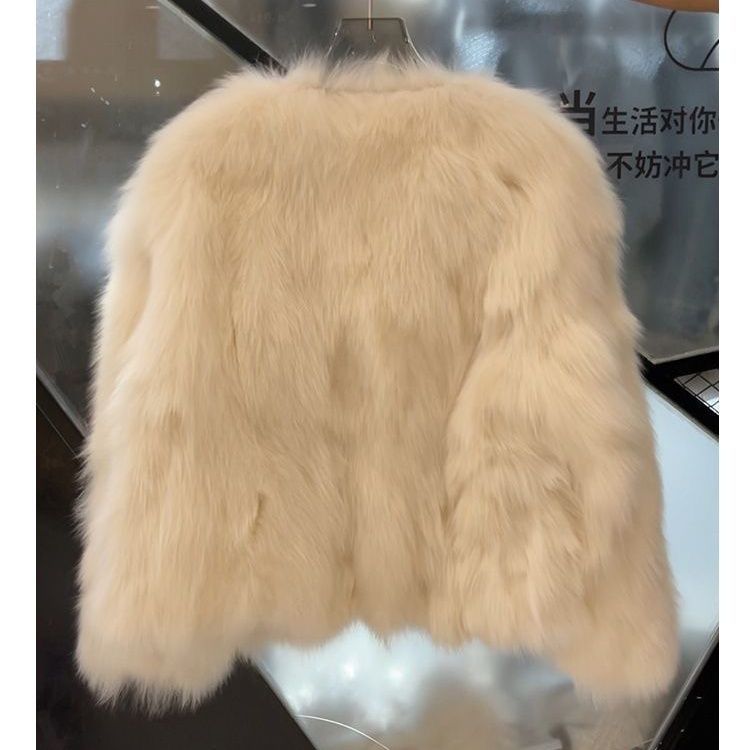 2023 popular coats for women in autumn and winter new short style thickened eco-friendly round neck imitation fox fur high-end tops trendy