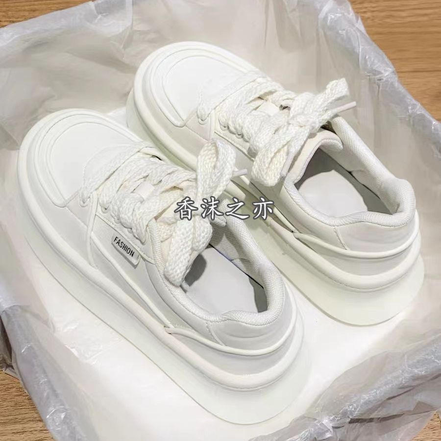 秋季白色鞋子女2023新款爆款高級感厚底奶呼呼女生小白鞋百搭運動