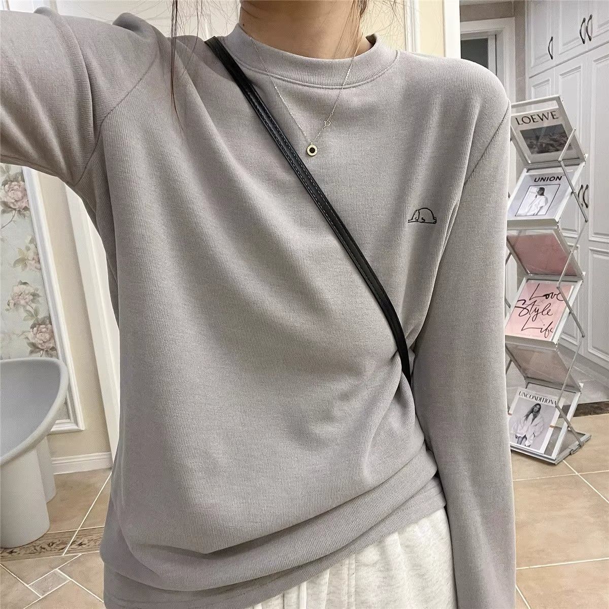 刺繡小象德絨打底衫女減齡百搭顯瘦柔軟親膚減齡可愛長袖圓領T恤