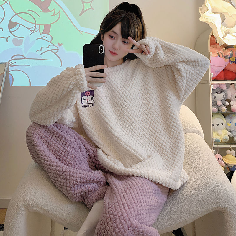 秋冬季新款睡衣女玫瑰絨圓領珊瑚絨長袖卡通可愛庫洛米家居服套裝