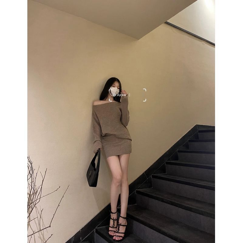 茶系穿搭套裝辣妹一字肩長袖毛衣女針織高腰包臀短裙半身裙兩件套