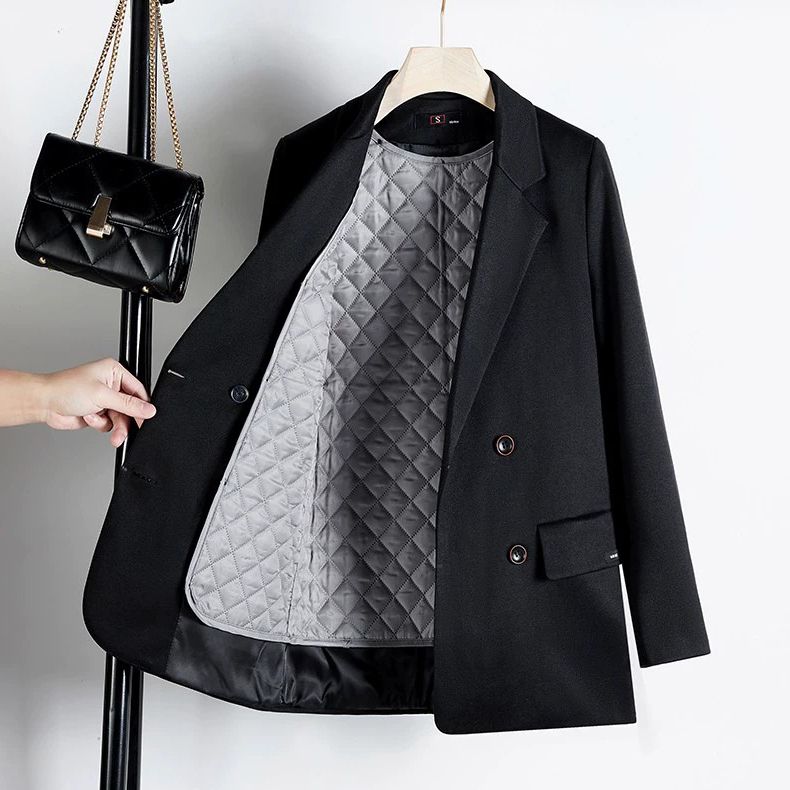 Black quilted suit jacket for women in winter thickened 2023 autumn and winter new casual professional wear cotton small suit winter