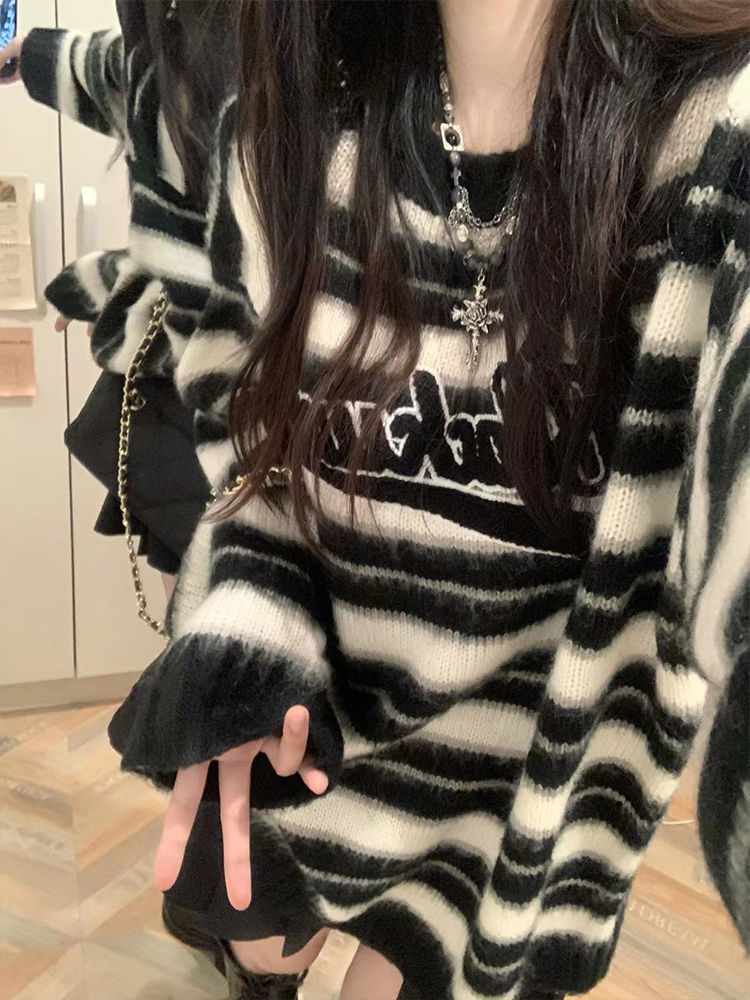 美式街頭刺繡條紋套頭針織衫女秋冬復古慵懶風寬鬆情侶毛衣