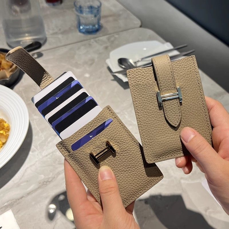 Portable women's card holder niche ins pull-out card holder all-in-one ultra-thin bank card package ID card holder