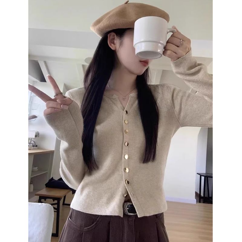 Single-breasted long-sleeved sweater tops for women autumn 2023 new slim fit sweater cardigan bottoming tops