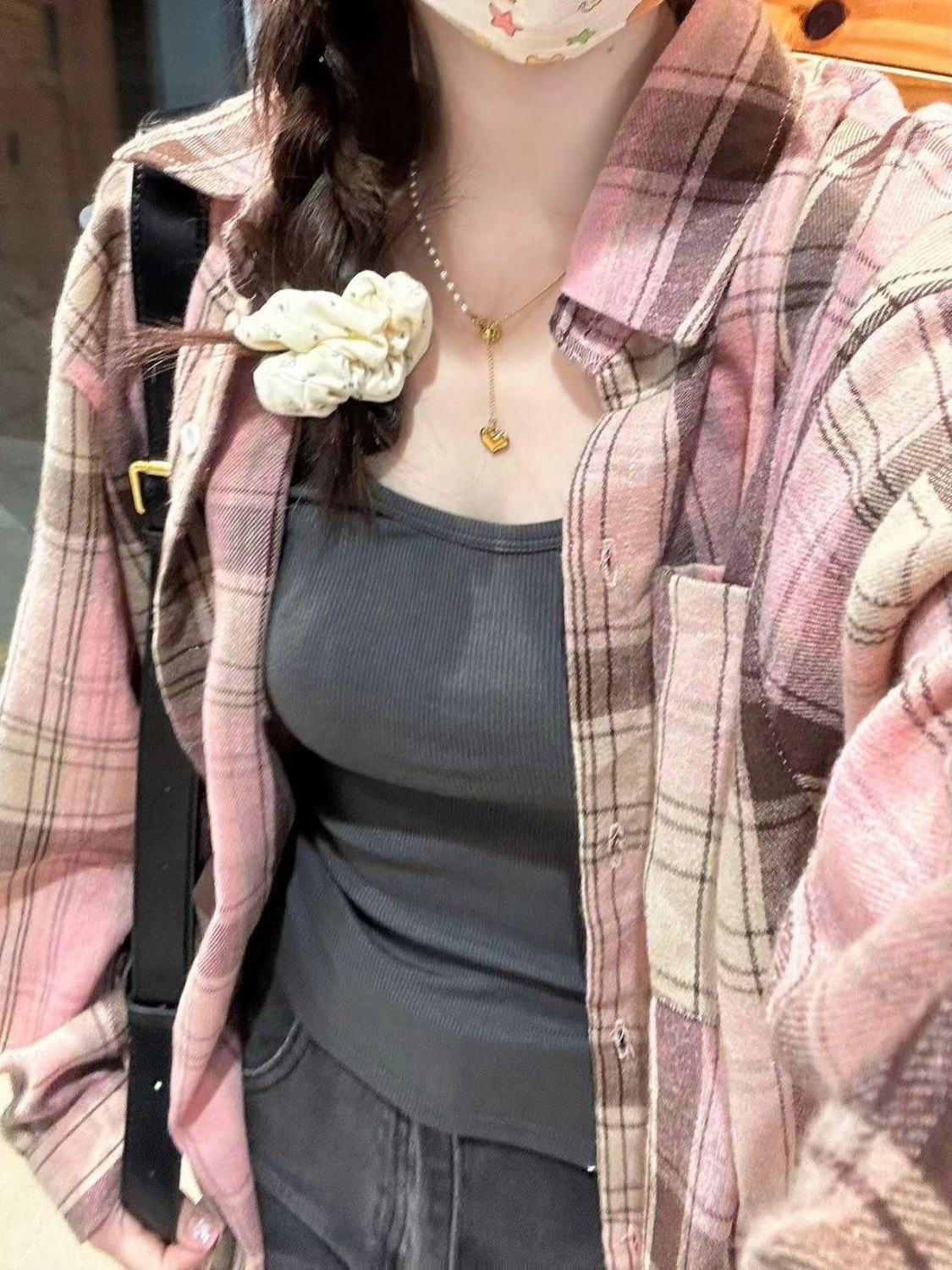 2023秋冬款甜美粉綠色格子襯衫女寬鬆休閒顯瘦中長款襯衣外套開衫