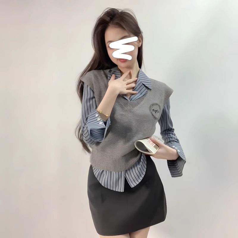 秋冬新款女裝搭配無袖馬甲條紋JK襯衫茶系穿搭減齡遮肉兩件套套裝