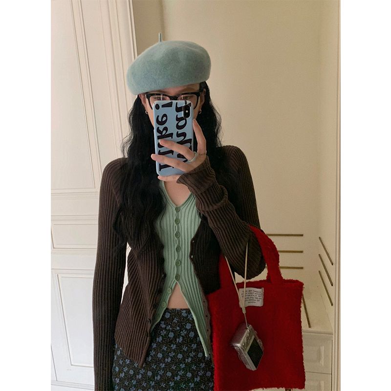 Ladd niche design color matching fake two-piece knitted cardigan top long-sleeved 2023 new autumn slim and versatile women