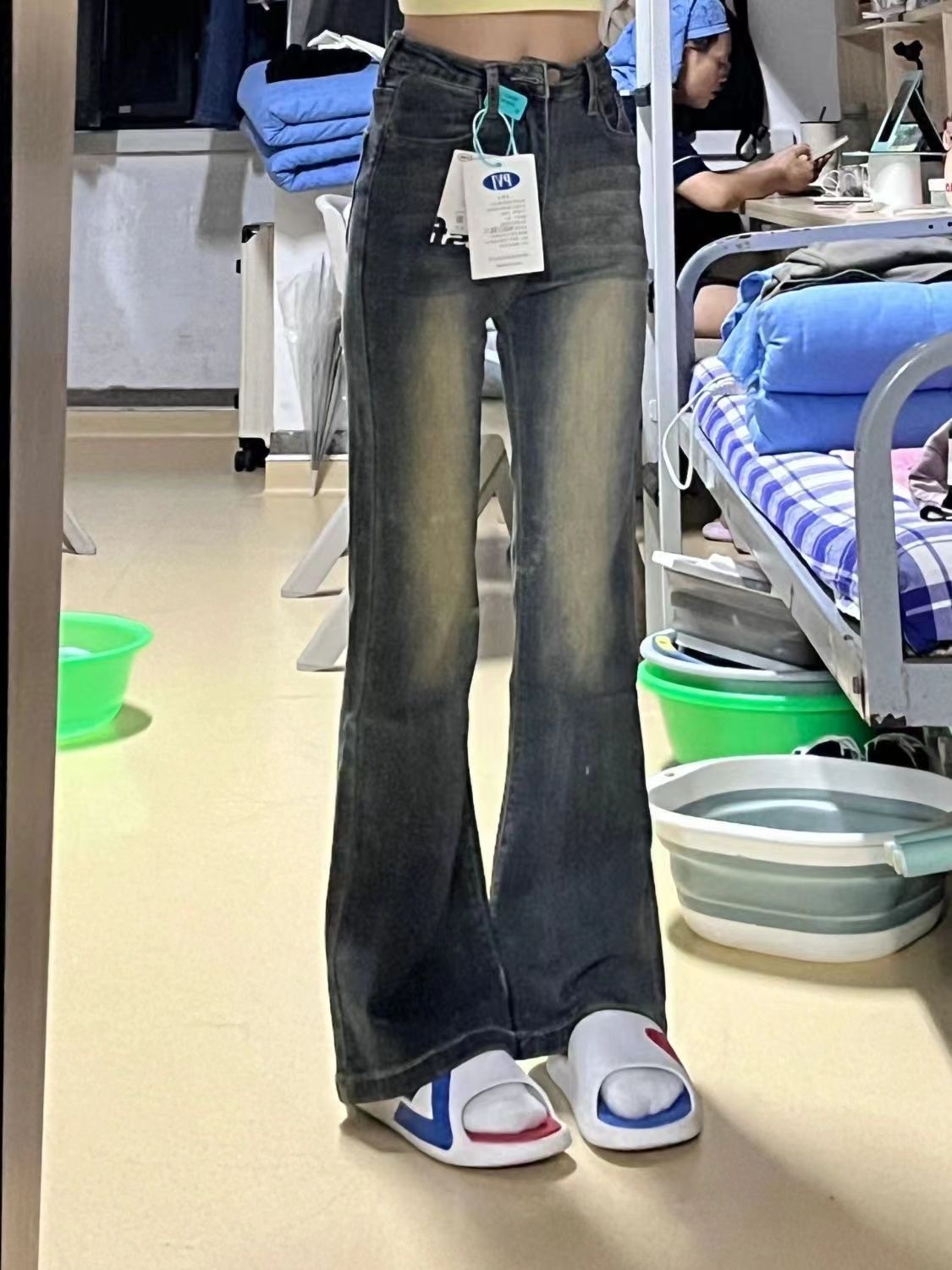 辣妹水泥灰高街微喇牛仔褲女2023秋冬復古高腰顯瘦拖地長褲高個子