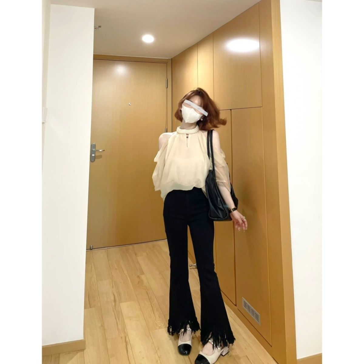 Black slightly flared women's plus size jeans trousers summer new high waist slimming loose tassel flared trousers