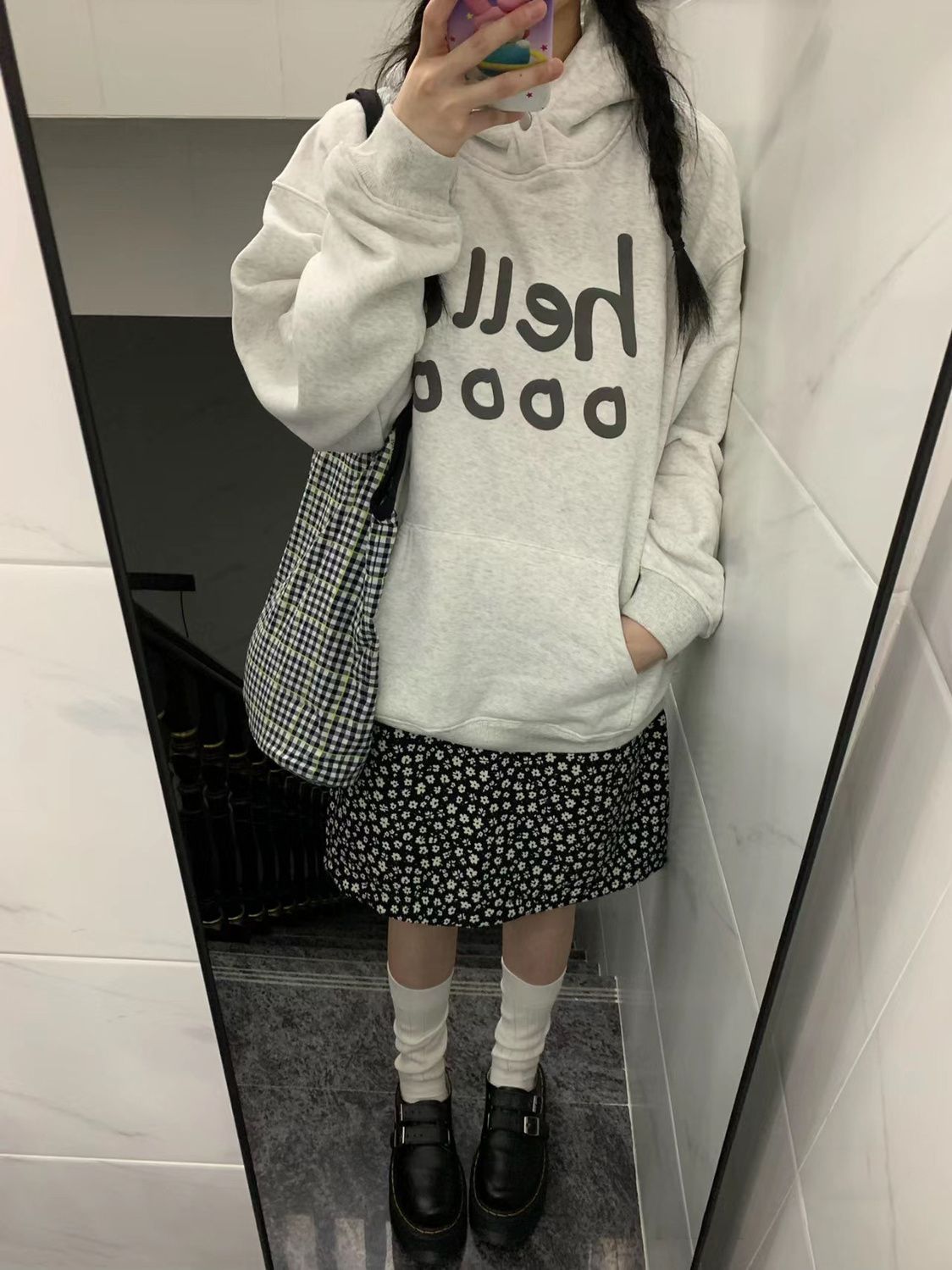 美拉德立體發泡hello印花連帽套頭衛衣2023秋冬季新款國潮衛衣女