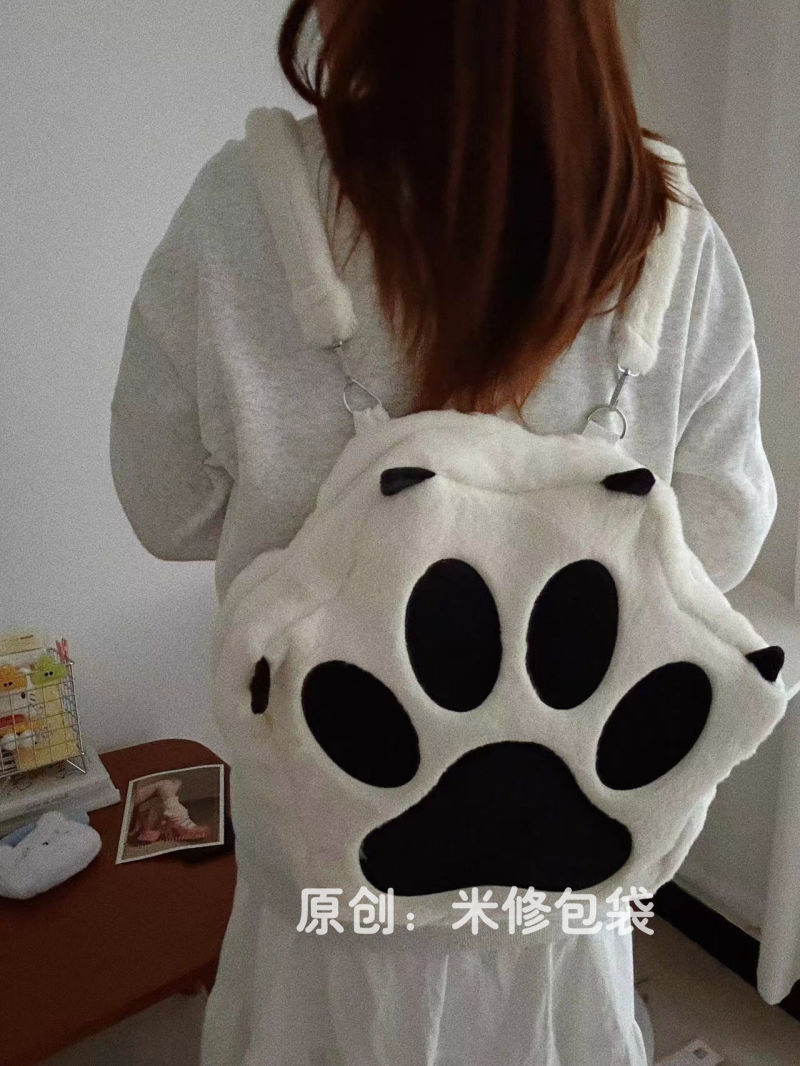 Japanese ins cute cat claw cartoon school bag soft girl girl heart shoulder bag sweet student plush backpack