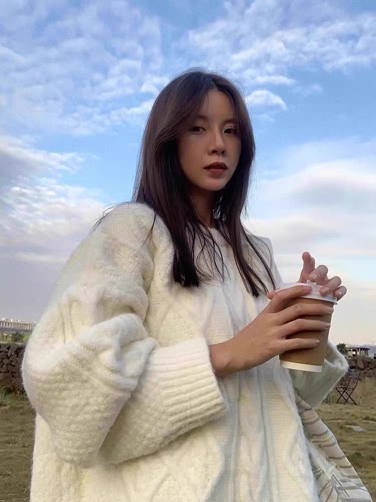 MINETTE麻花毛衣女秋冬軟糯糯百搭圓領寬鬆套頭慵懶風外穿針織衫