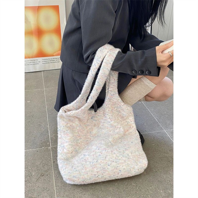秋冬款包包女2023新款少女毛絨包可愛百搭單肩包韓系高顏值托特包
