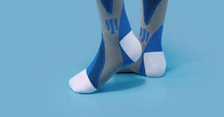 Professional sports calf compression running marathon fitness cycling basketball skipping rope pressure socks long tube_voghion.com