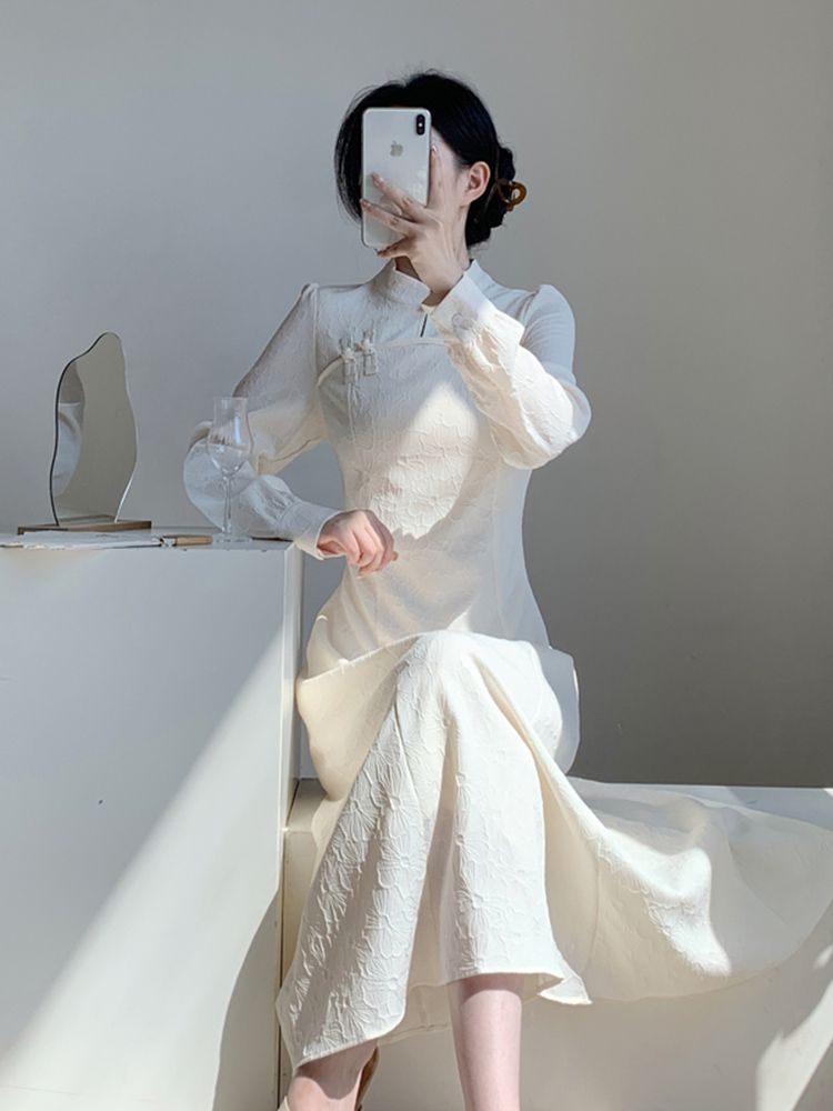 新中式秋季2023新款女裝超火連衣裙改良版旗袍年輕款高端氣質裙子