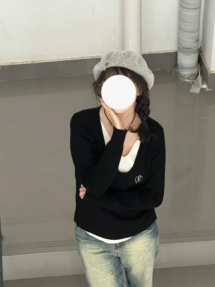 設計感V領假兩件拼接女2023秋冬季韓系修身內搭休閒上衣