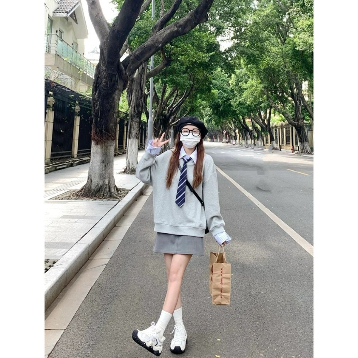 學院風灰色拼接襯衫假兩件套慵懶風衛衣女秋冬長袖套頭設計感上衣