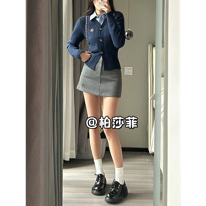 新款學院風短款襯衫秋季刺繡針織開衫外套女半身裙韓系穿搭三件套